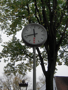 amsterdam clock.jpg